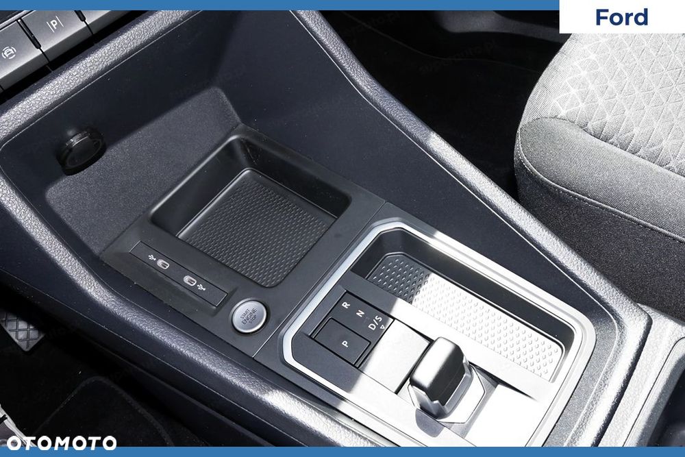 Ford Tourneo Connect - 8