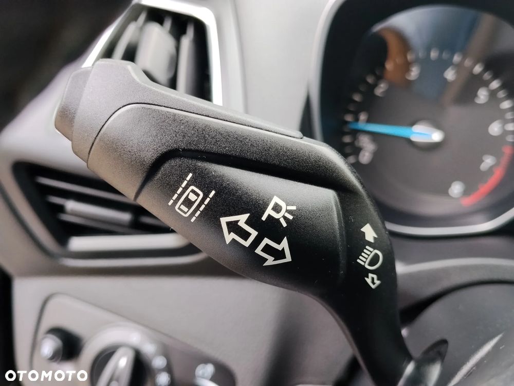 Ford C-MAX 1.5 EcoBoost Start-Stop-System Titanium - 35