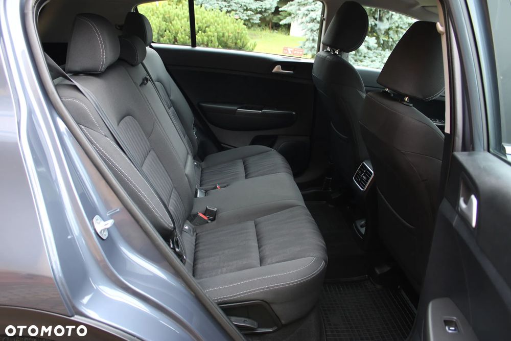 Kia Sportage 1.6 GDI M 2WD - 24
