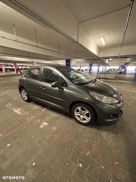 Peugeot 207 1.4 Presence - 5