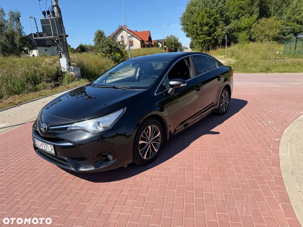 Toyota Avensis 2.0 D-4D Premium - 1