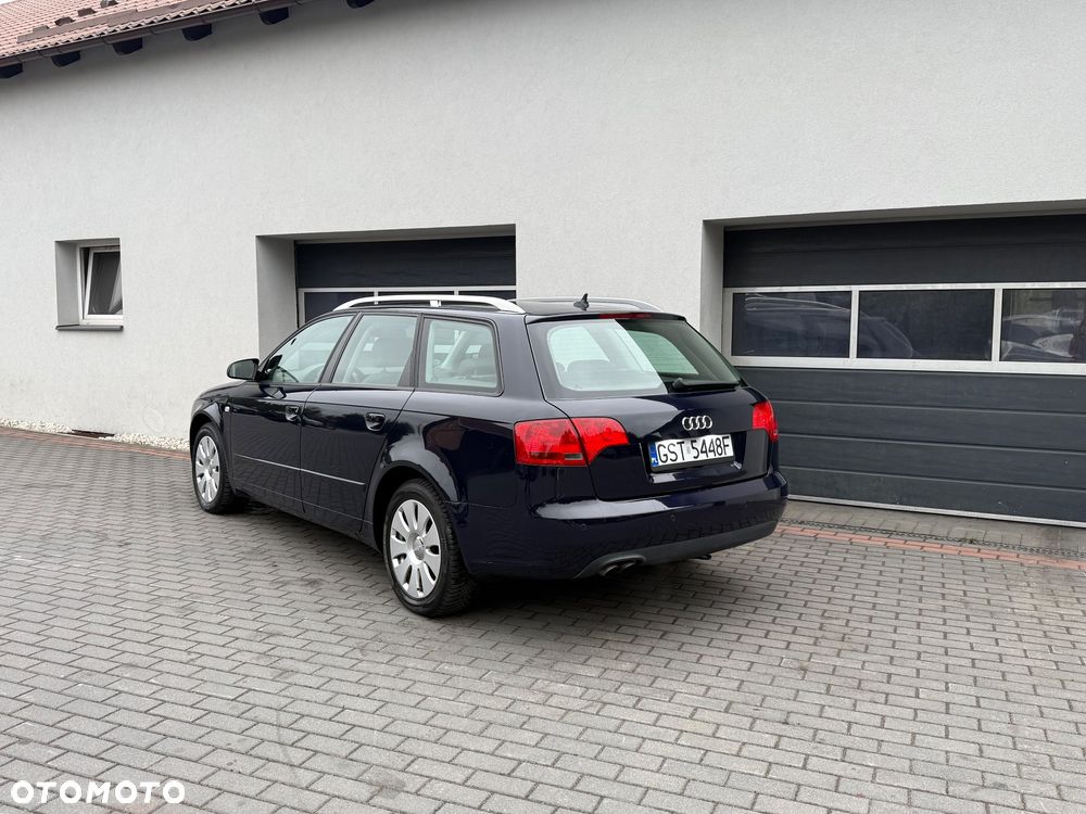 Audi A4 Avant 2.0 TDI - 7