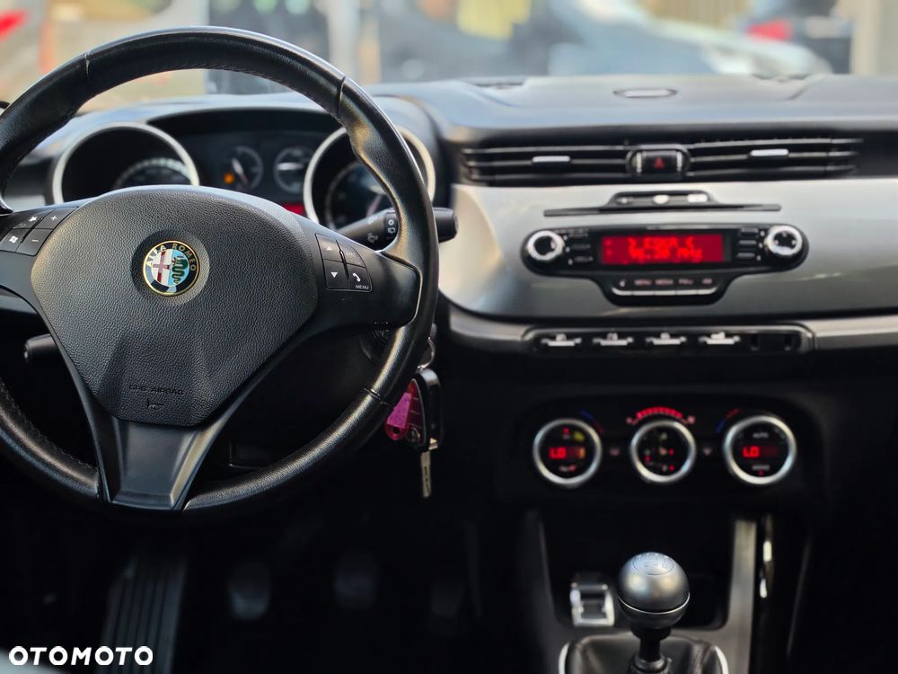 Alfa Romeo Giulietta - 36