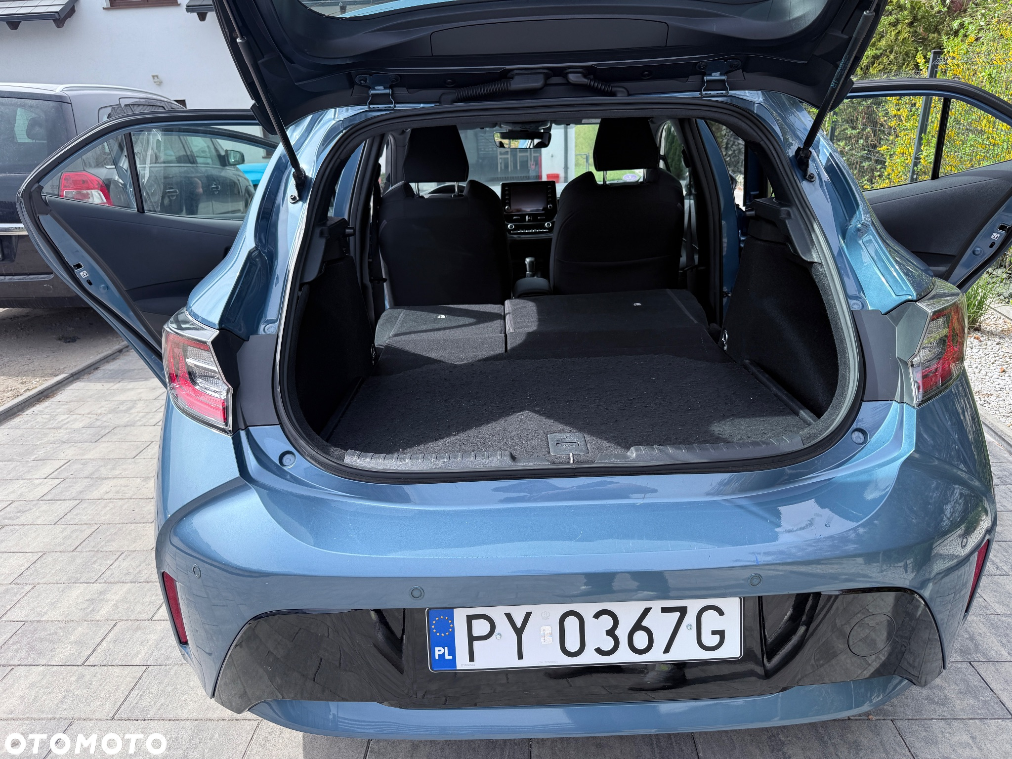 Toyota Corolla - 17