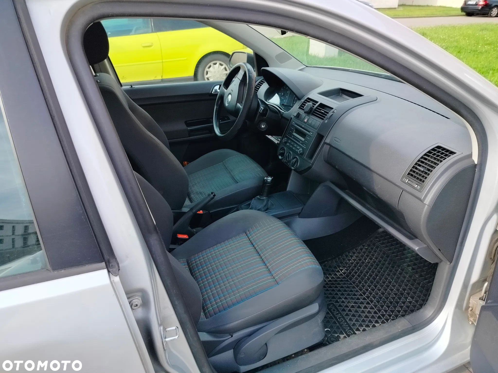 Volkswagen Polo - 6