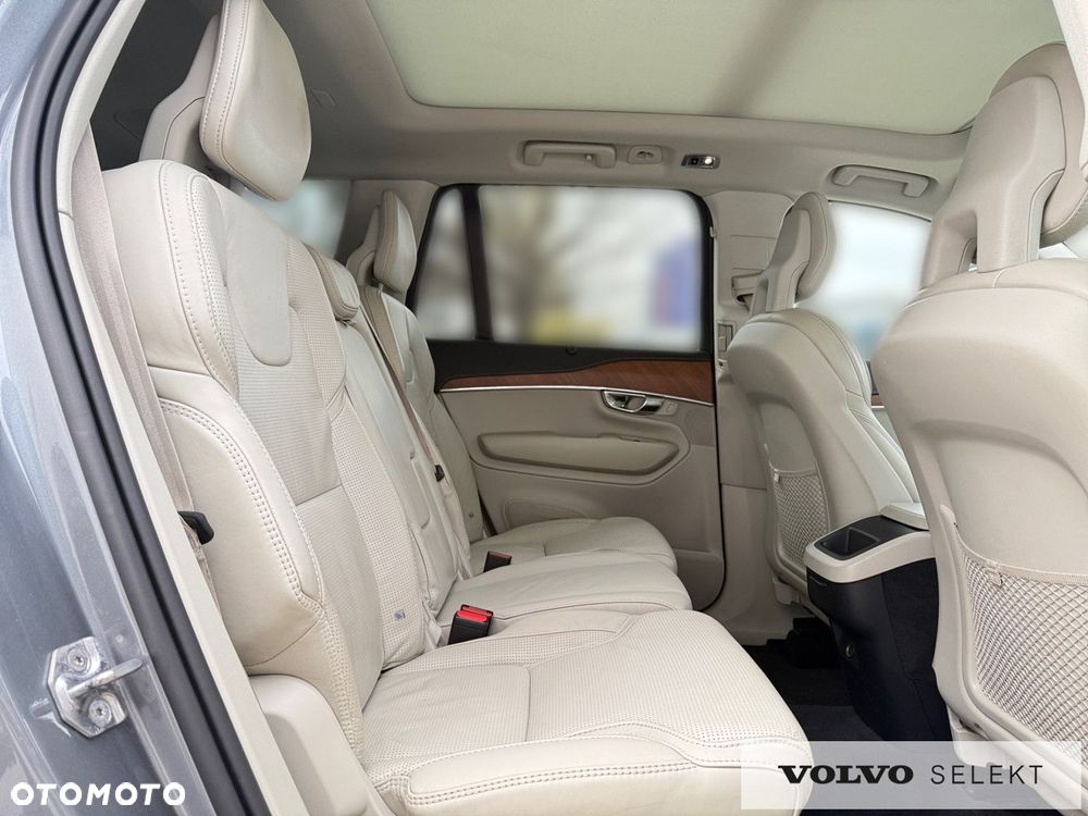 Volvo XC 90 - 28