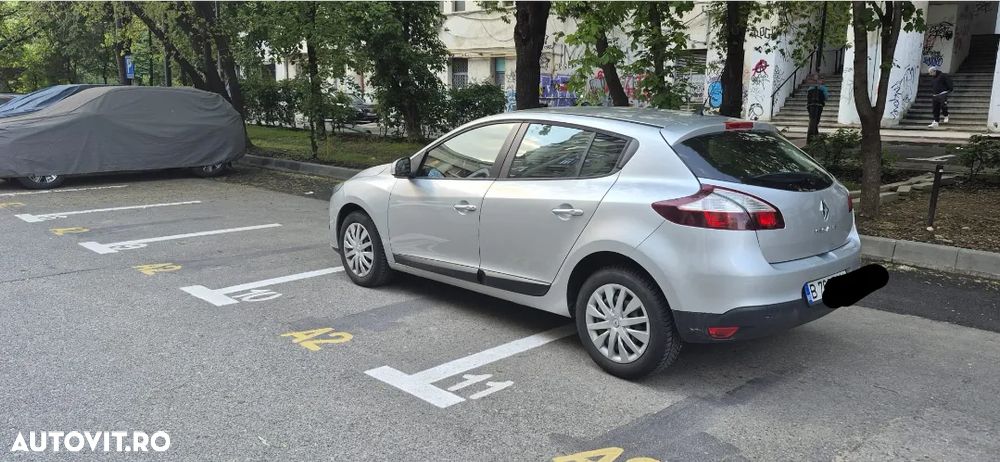 Renault Megane 1.6 16V Privilege - 1