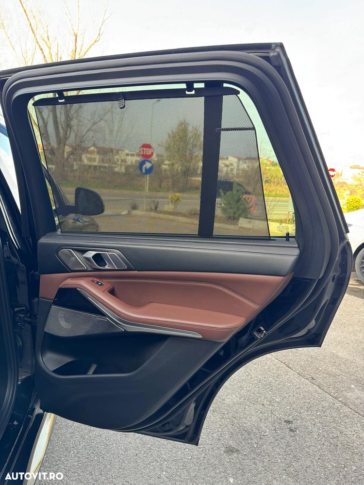 BMW X5 xDrive45e - 16