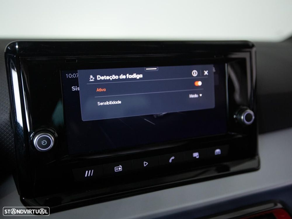 SEAT Ibiza 1.0 TSI S&S DSG FR - 23