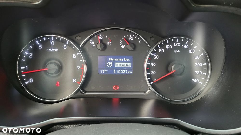 Kia Carens 1.6 GDI Business Line 7os EU6 - 17