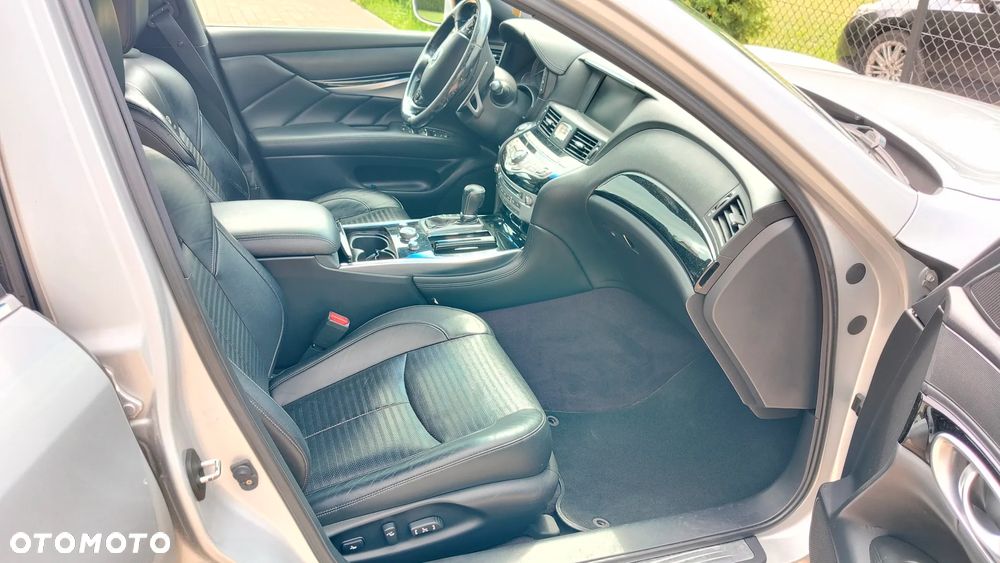 Infiniti M M30d S Premium - 18