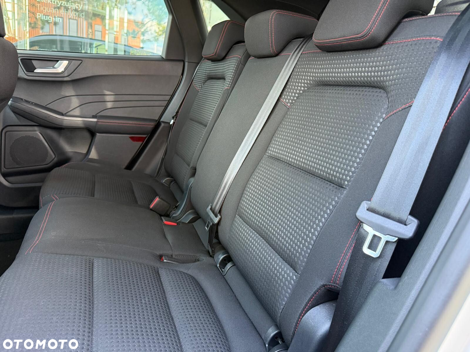 Ford Kuga - 13