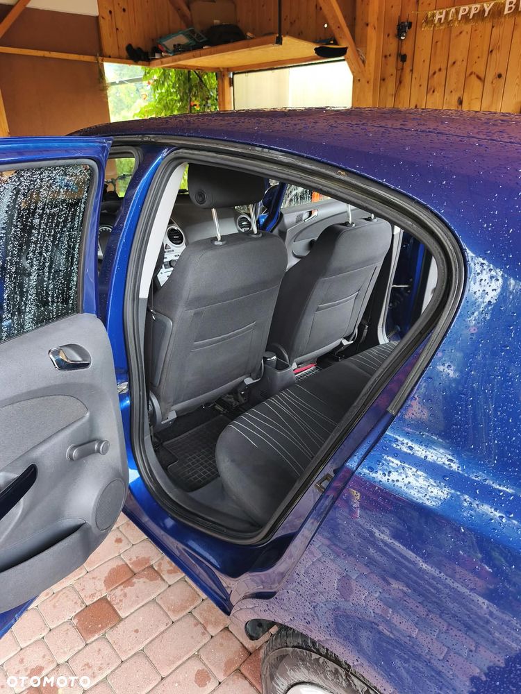 Opel Corsa - 18