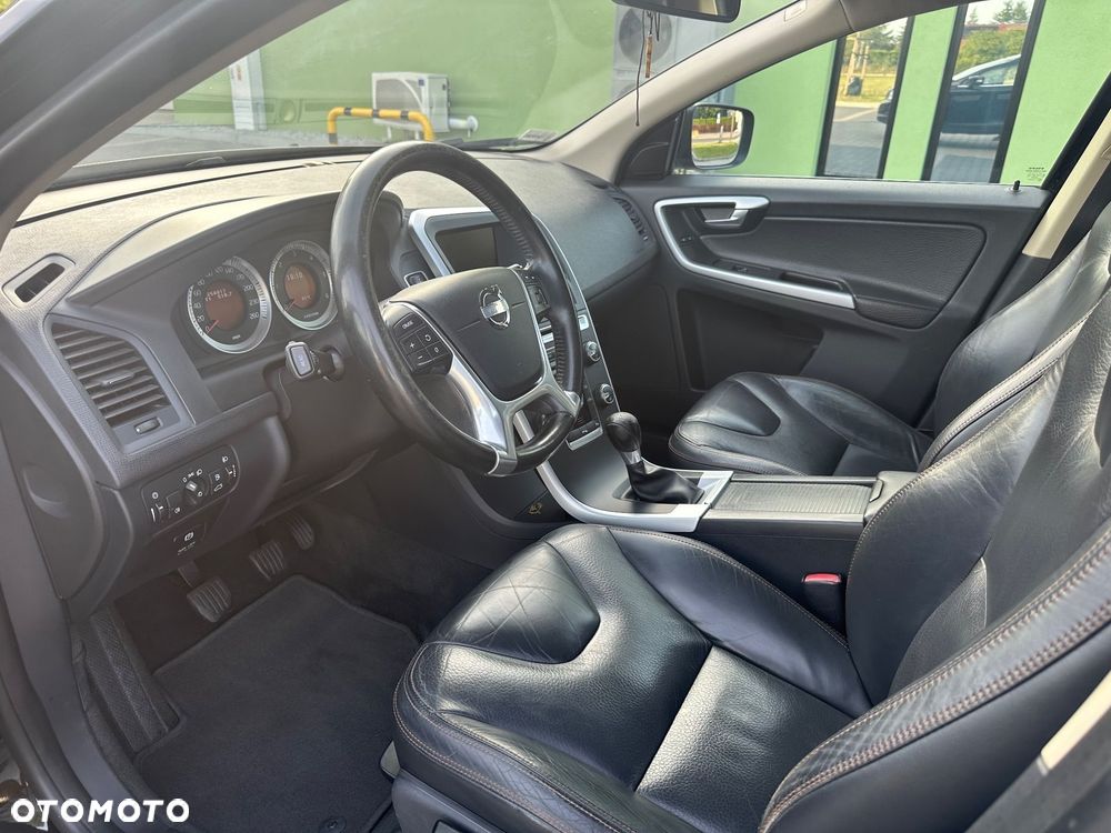 Volvo XC 60 DRIVe Momentum - 5