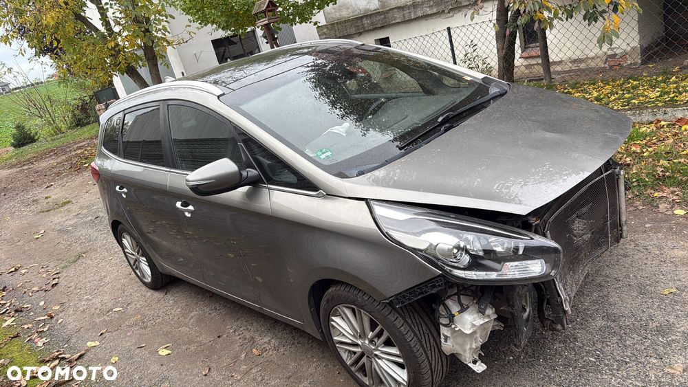 Kia Carens 2.0 GDI Automatik Edition 7 - 5