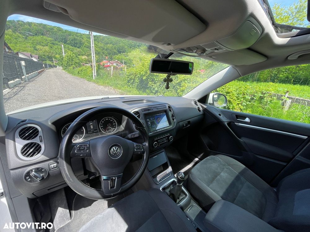 Volkswagen Tiguan 2.0 TDI 4Motion Sport & Style - 6