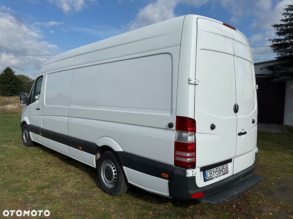 Mercedes-Benz Sprinter - 7