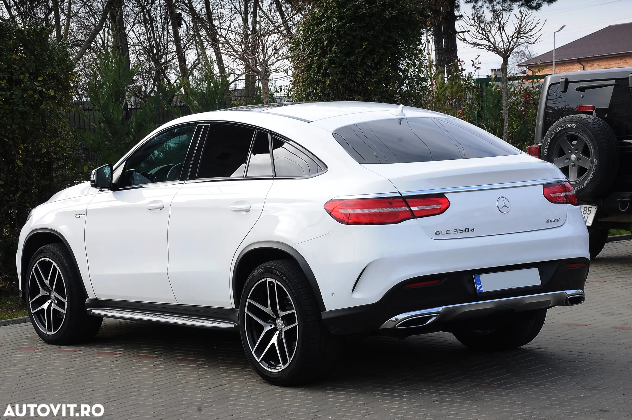 Mercedes-Benz GLE Coupe 350 d 4MATIC - 4