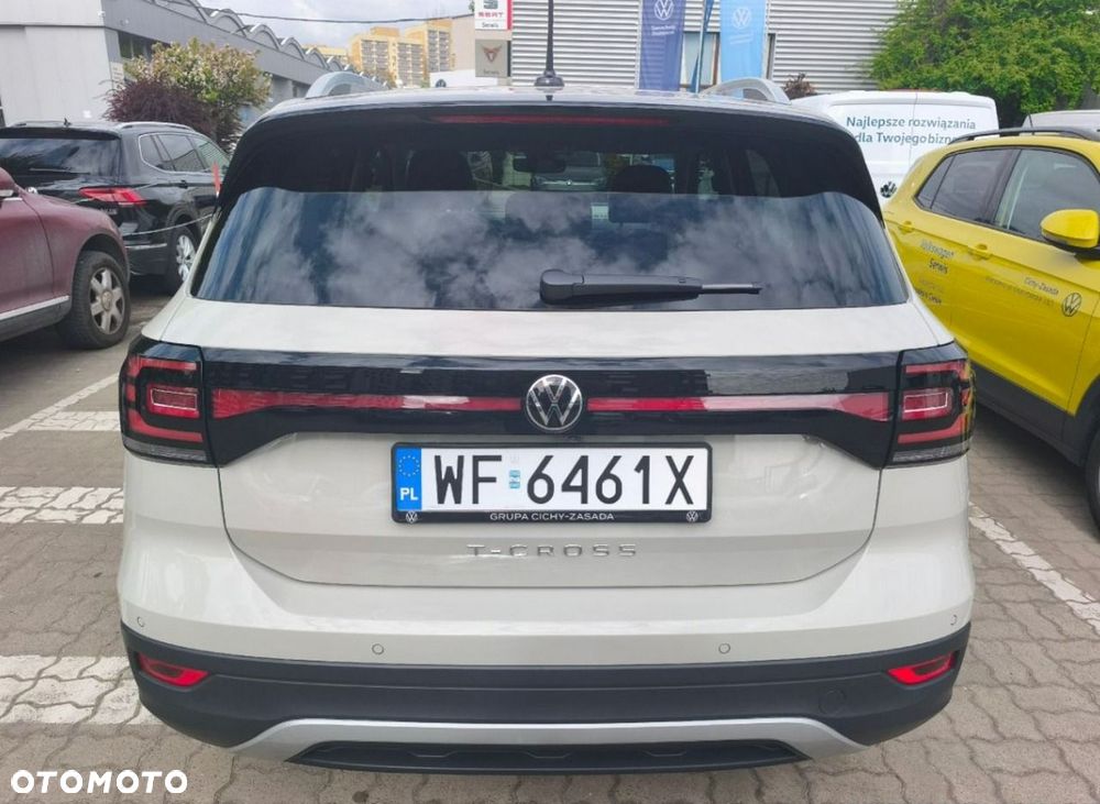 Volkswagen T-Cross - 6