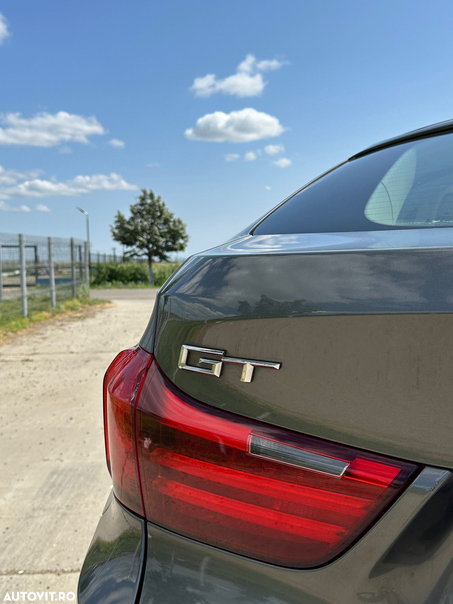 BMW Seria 5 520d Gran Turismo - 4