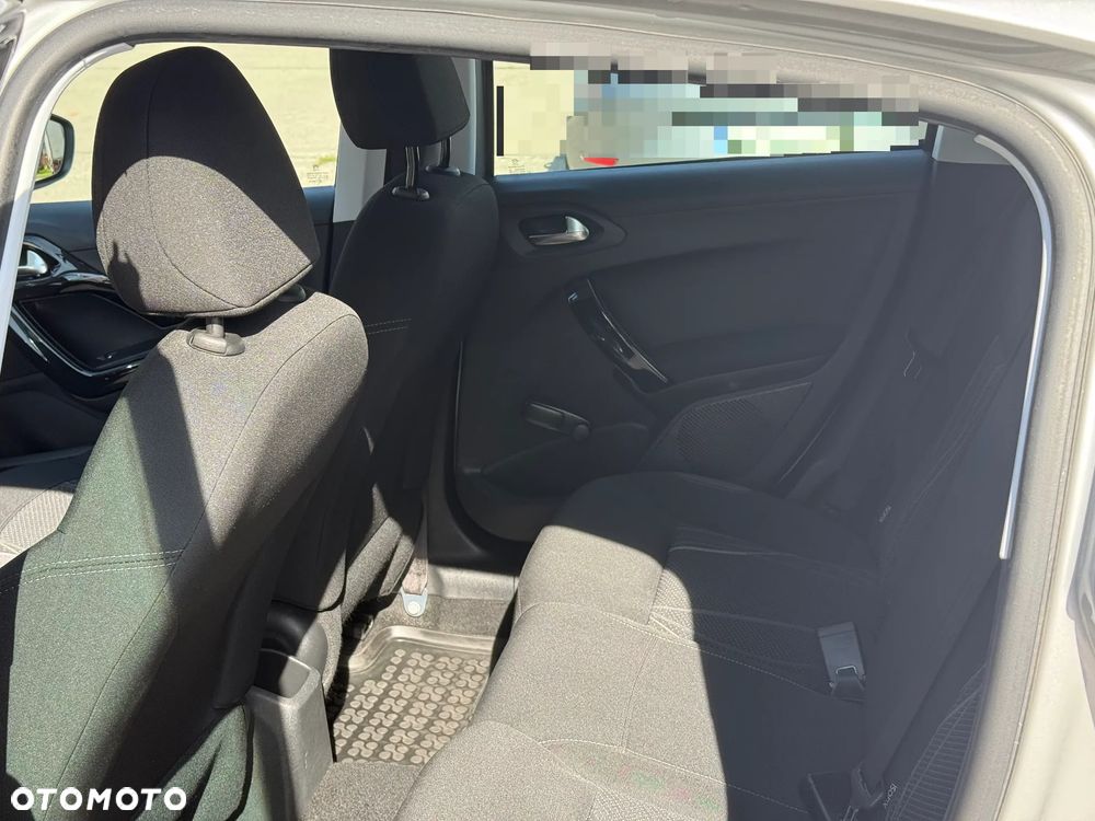 Peugeot 208 1.2 VTi Active - 10