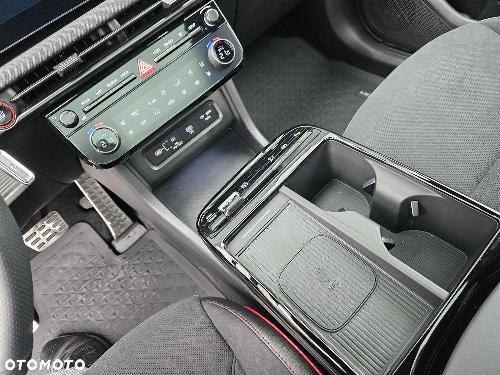 Hyundai Tucson 1.6 T-GDi HEV N-Line 2WD - 22
