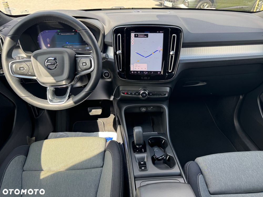 Volvo XC 40 B3 Core - 8