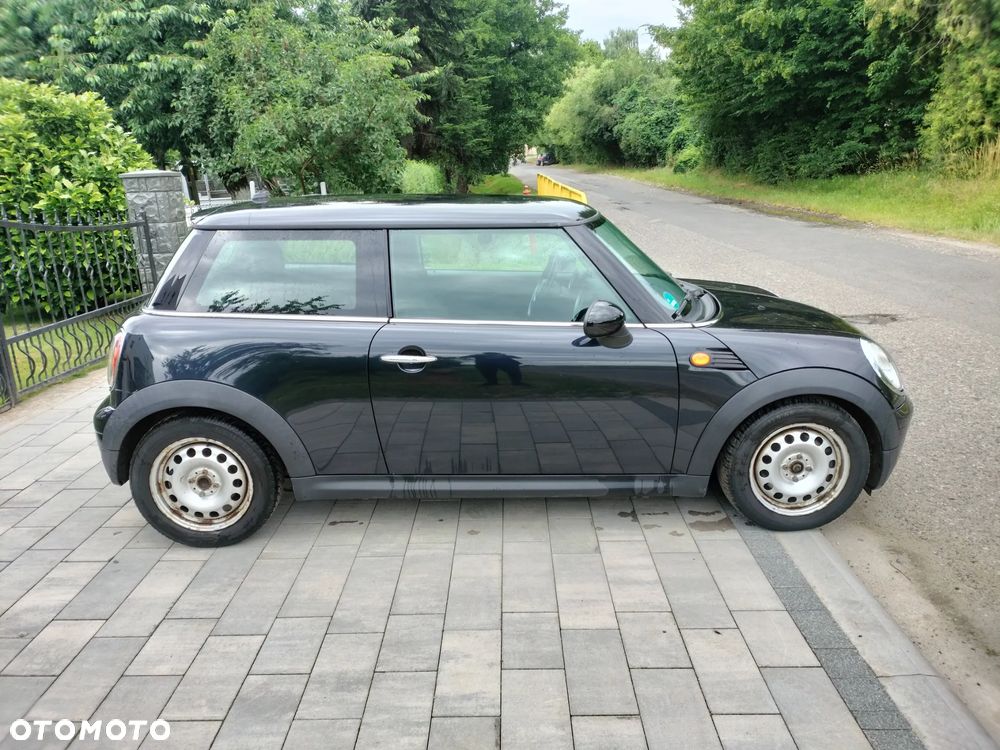 MINI ONE Standard - 11