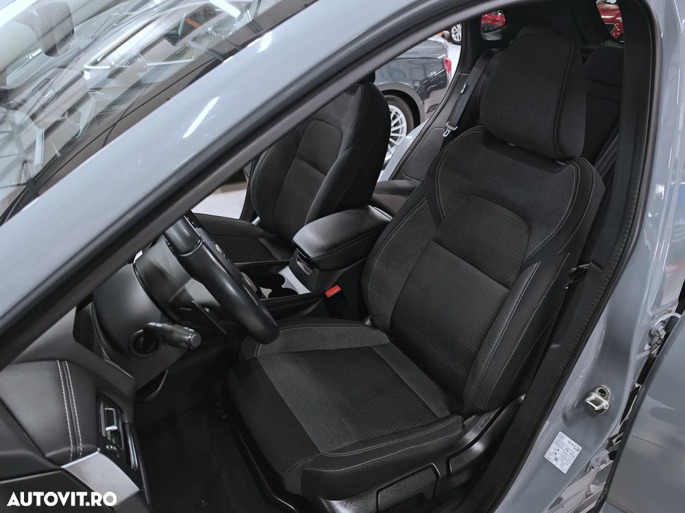 Nissan Qashqai 1.3 DIG-T MHEV Xtronic N-Design - 9