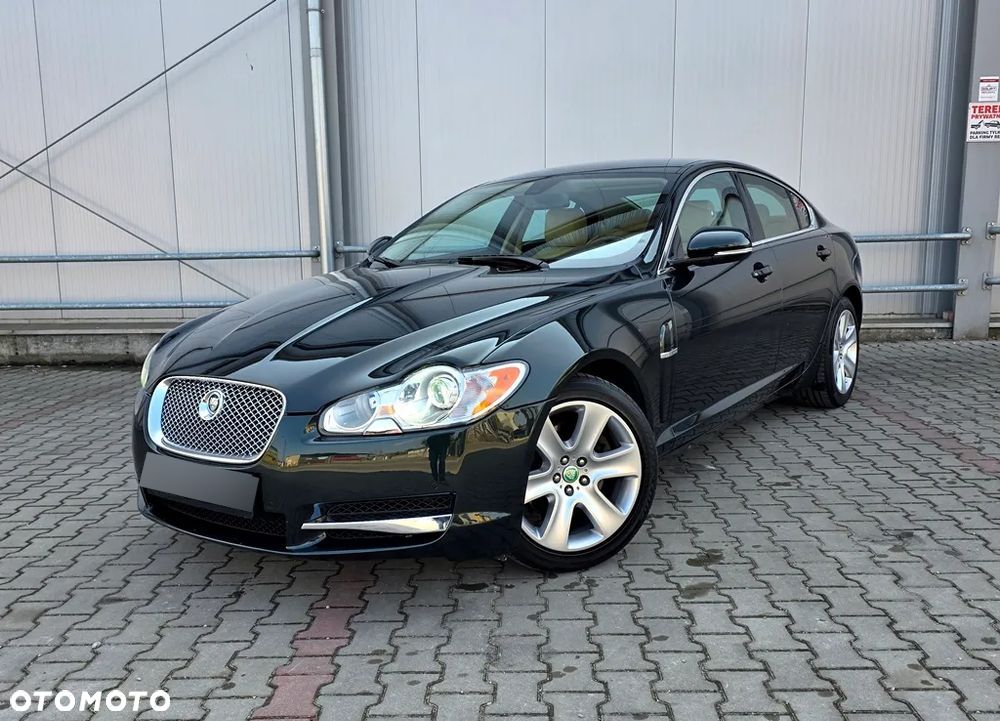 Jaguar XF 3.0 V6 D Premium Luxury - 1