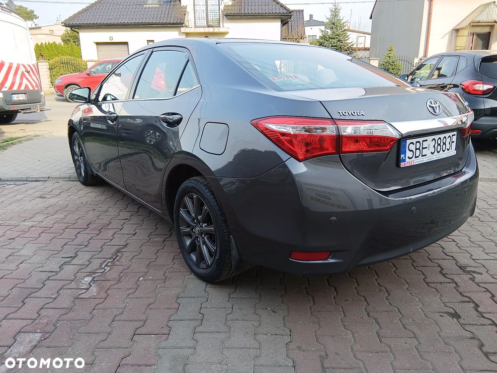 Toyota Corolla 1.6 Prestige EU6 - 8