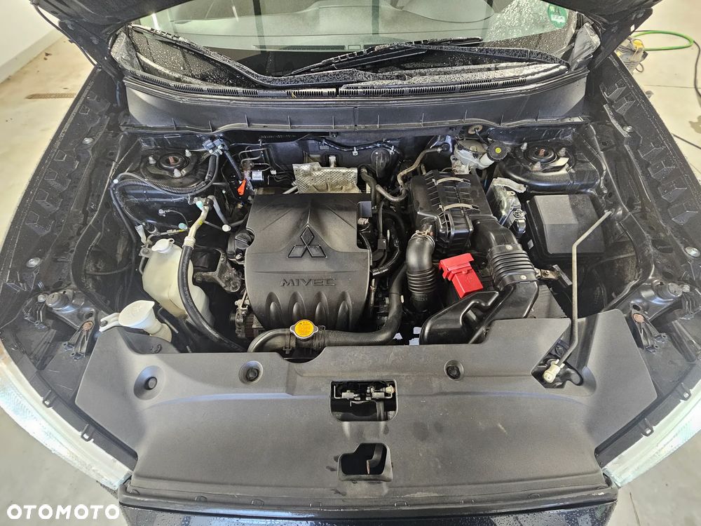 Mitsubishi ASX 1.6 2WD Edition - 12