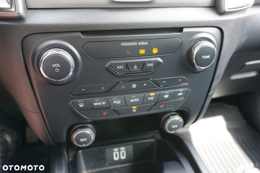 Ford Ranger 2.0 EcoBlue 4x4 DC Wildtrak - 23