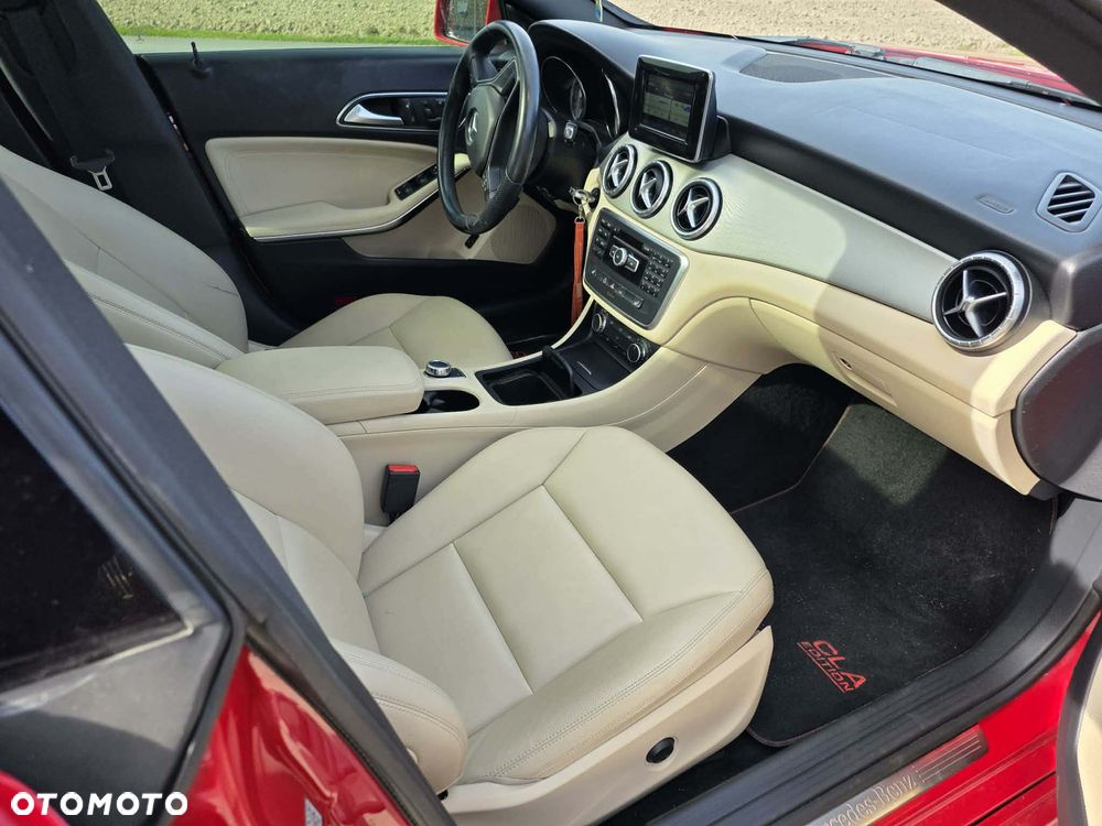 Mercedes-Benz CLA 250 7G-DCT Edition 1 - 9