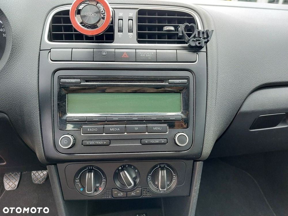 Volkswagen Polo - 13