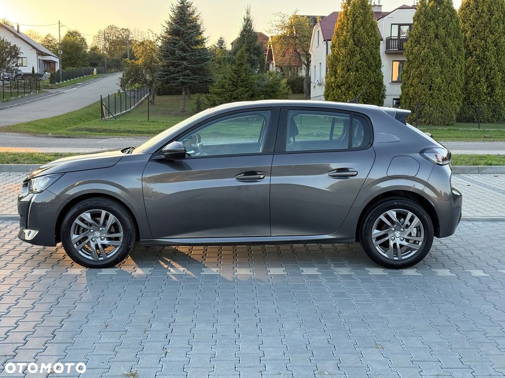 Peugeot 208 - 9