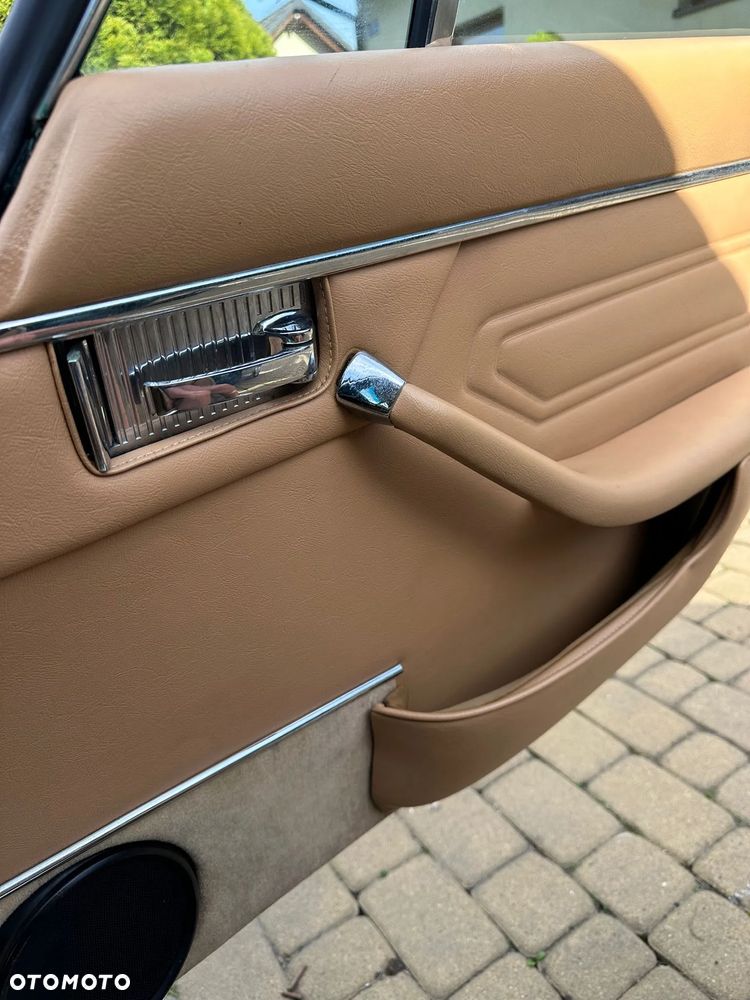 Jaguar XJ - 20