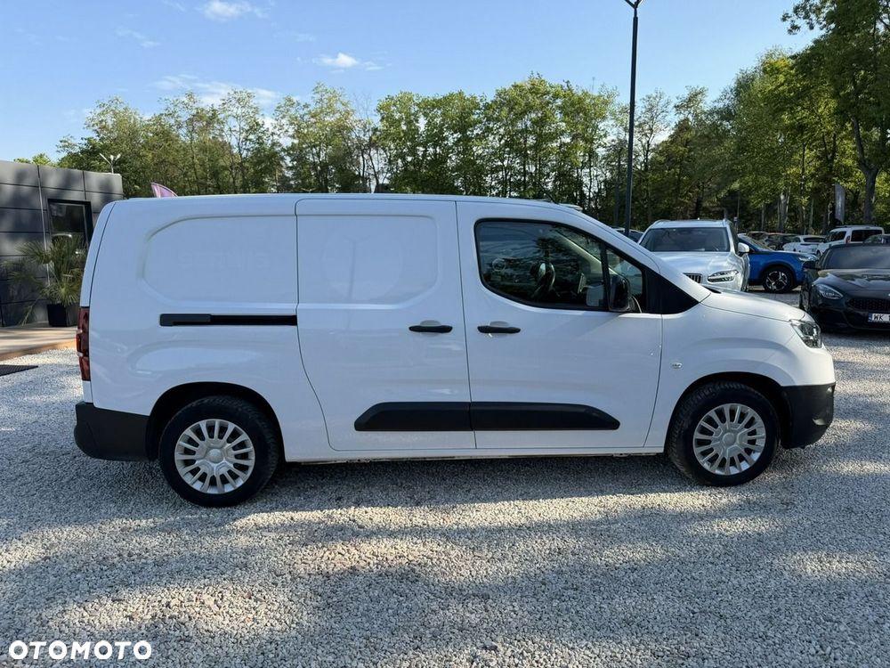 Toyota Proace City - 7