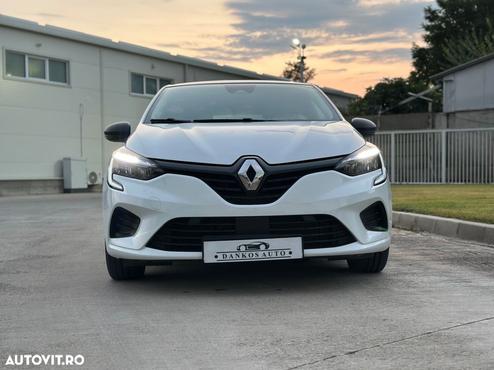 Renault Clio - 24
