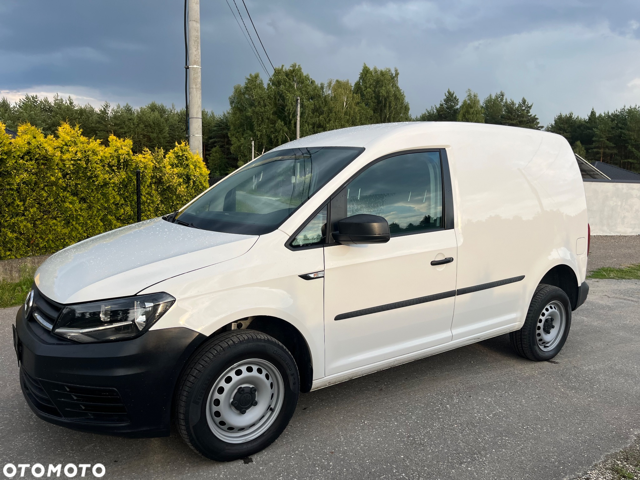 Volkswagen Caddy - 2
