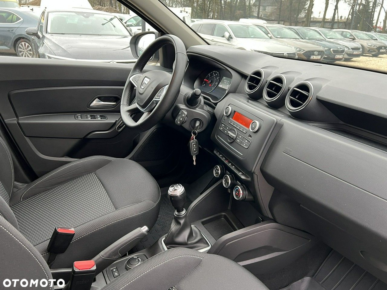 Dacia Duster 1.6 SCe Ambiance 4x4 S&S - 17