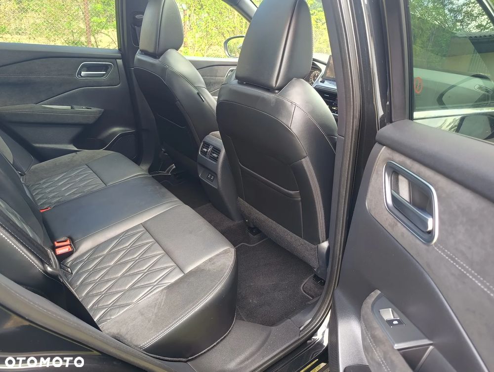 Nissan Qashqai 1.3 DIG-T MHEV Xtronic Tekna+ - 16