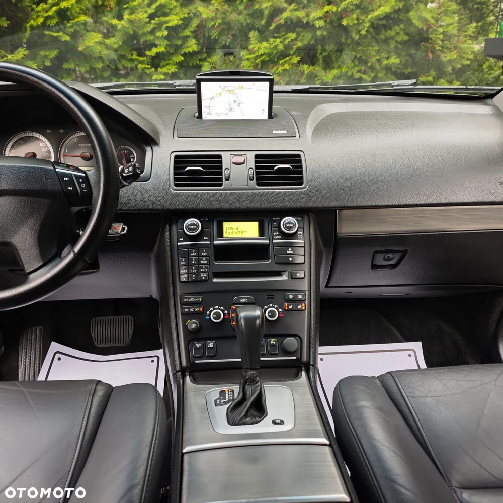 Volvo XC 90 D5 Momentum - 6