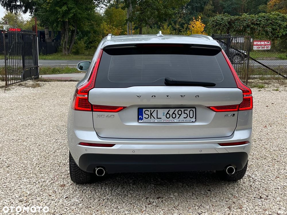 Volvo XC 60 B4 D AWD Geartronic Momentum Pro - 8