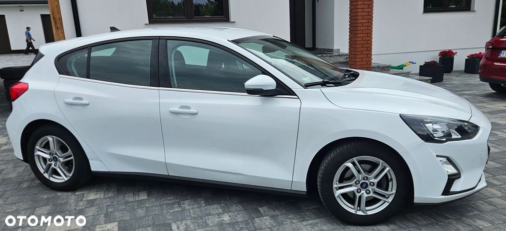 Ford Focus 1.5 EcoBlue Connected - 6