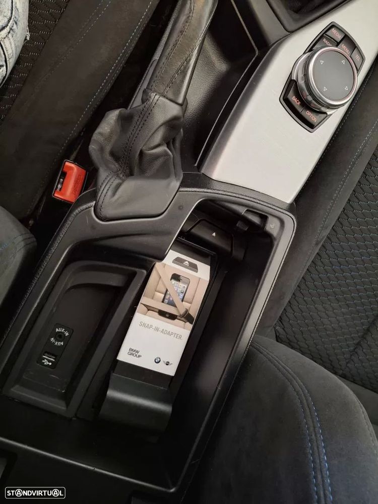 BMW 116 d Pack M - 16