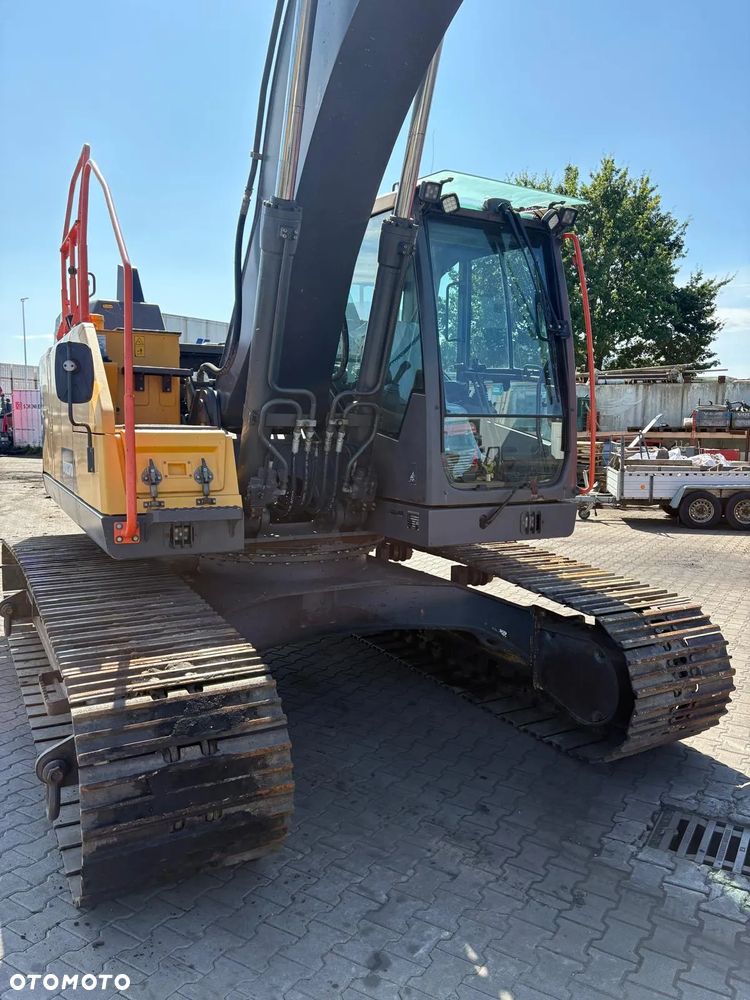 Volvo EC220EL - 2