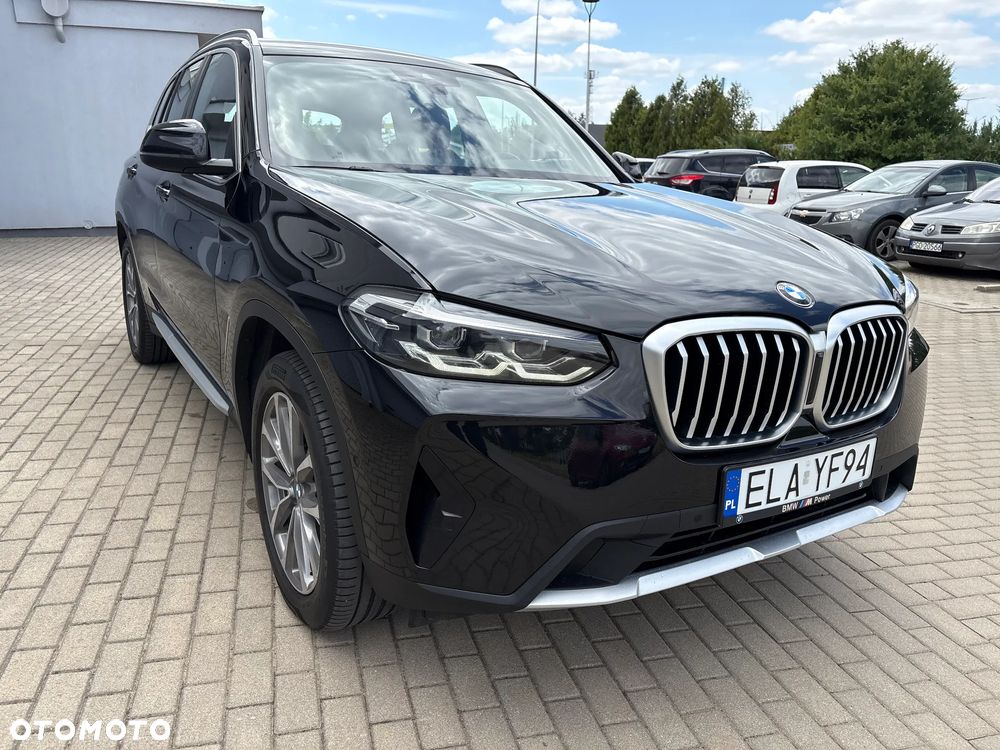 BMW X3 sDrive18d - 11