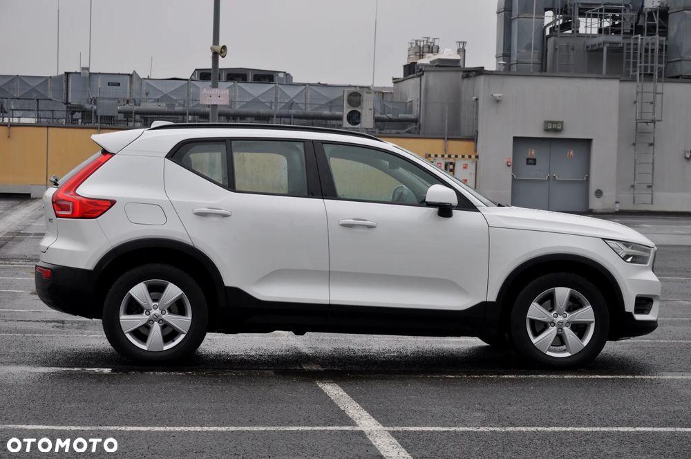 Volvo XC 40 D3 AWD - 9