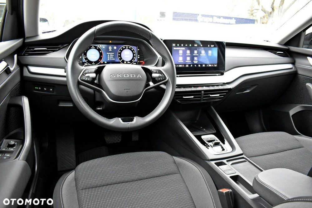 Skoda Octavia 1.5 TSI mHEV Selection DSG - 13